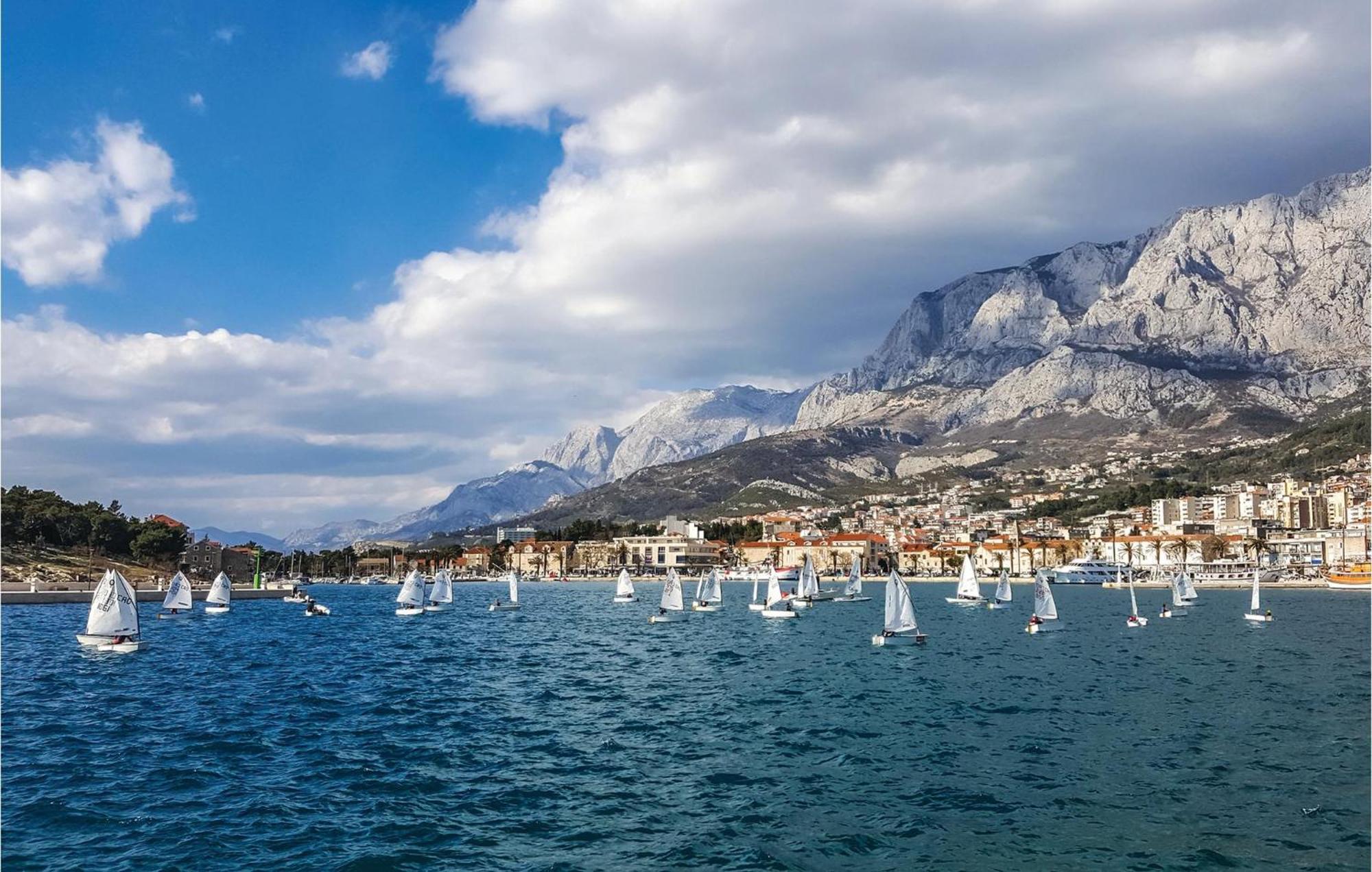 Awesome Apartment In Makarska With Wifi Eksteriør bilde